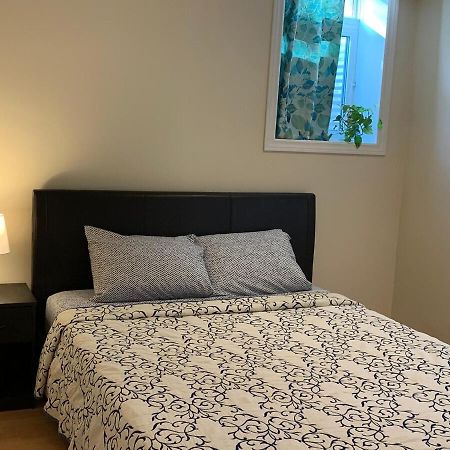 Finished 2 Bedroom Apartment In An Upscale Area Of Ajax Ngoại thất bức ảnh