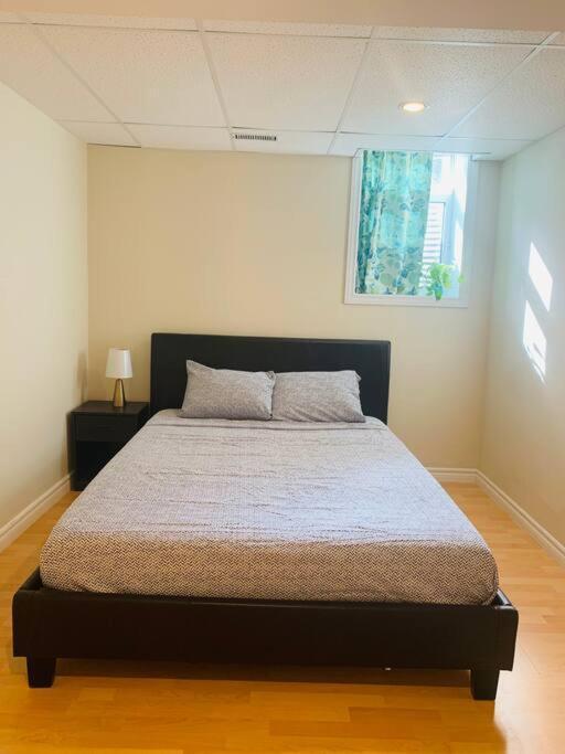 Finished 2 Bedroom Apartment In An Upscale Area Of Ajax Ngoại thất bức ảnh